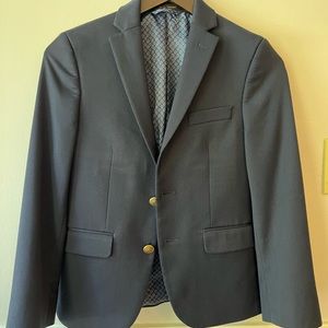 Ralph Lauren Boys Blazer Size 12R in excellent condition. Worn once.